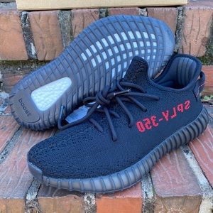 Adidas Yeezy Boost 350 v2 Bred Size 9.5 in Hand